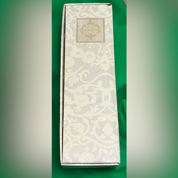 Flower Fairy with Butterfly Wings by MARK ROBERTS - Large - Picture 9 of 9